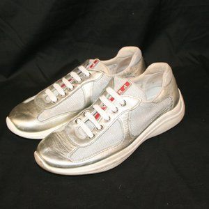vintage Prada 795 metallic silver tennis shoes 39